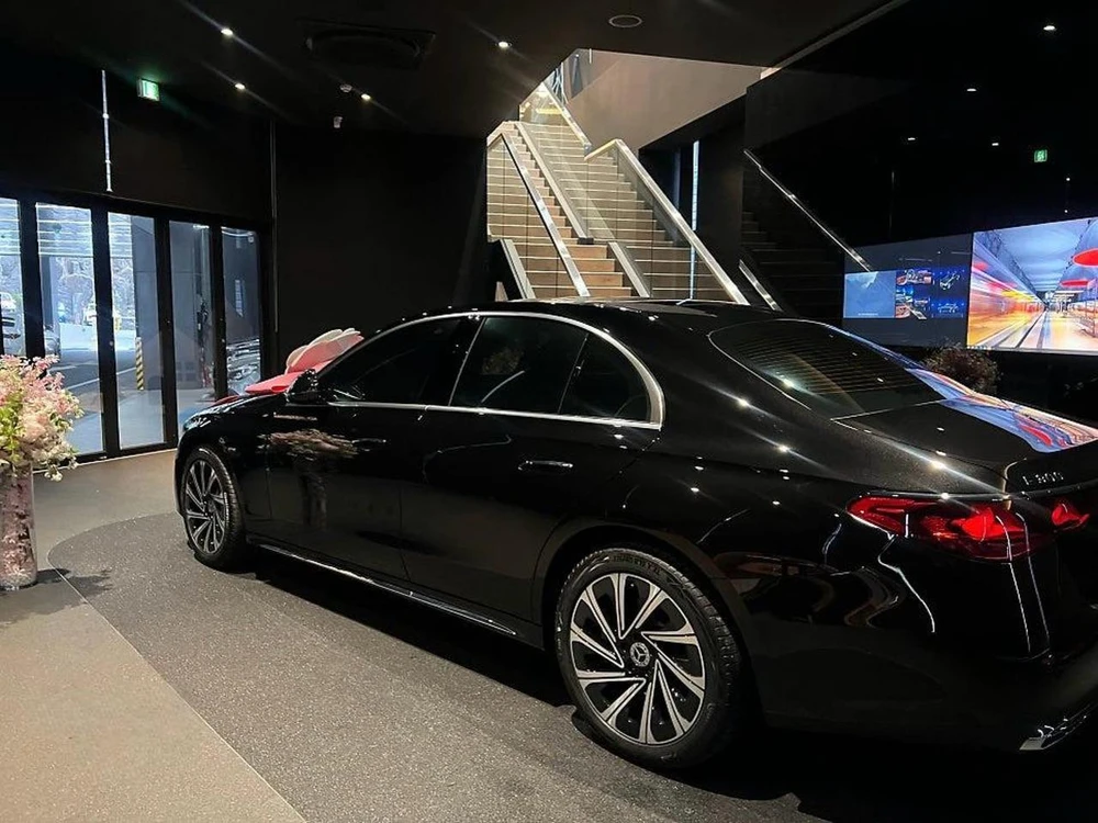 Mercedes-Benz E-Класс