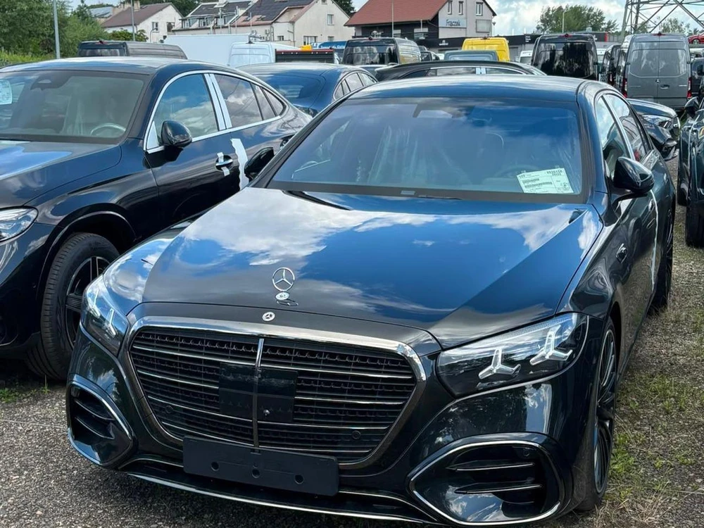 Mercedes-Benz S-Класс