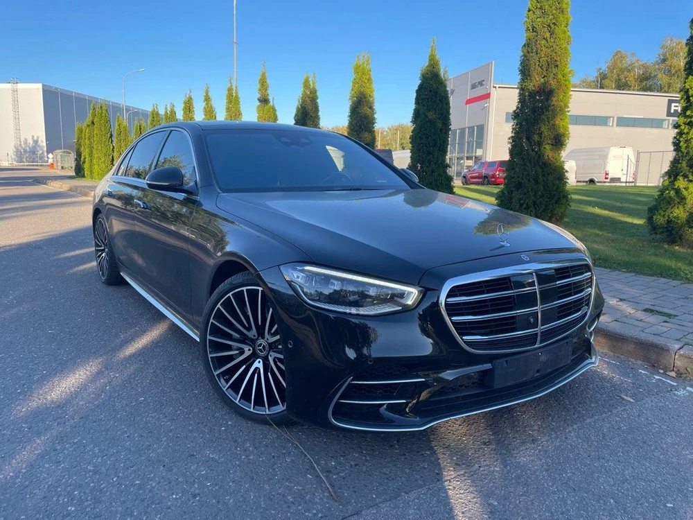 Mercedes-Benz S-Класс