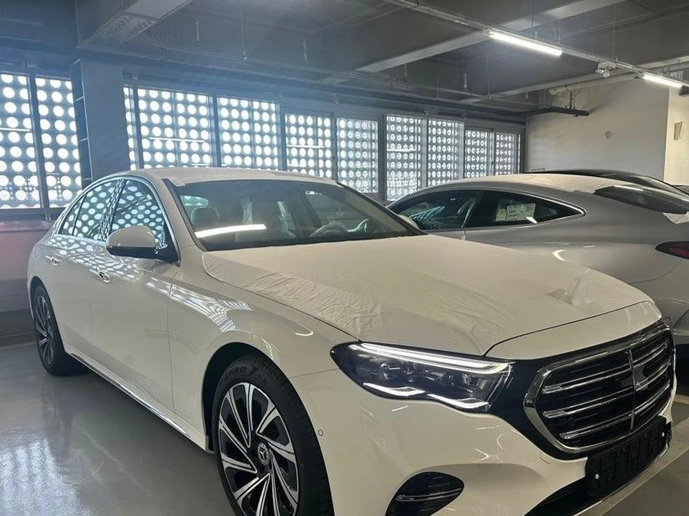 Mercedes-Benz E-Класс
