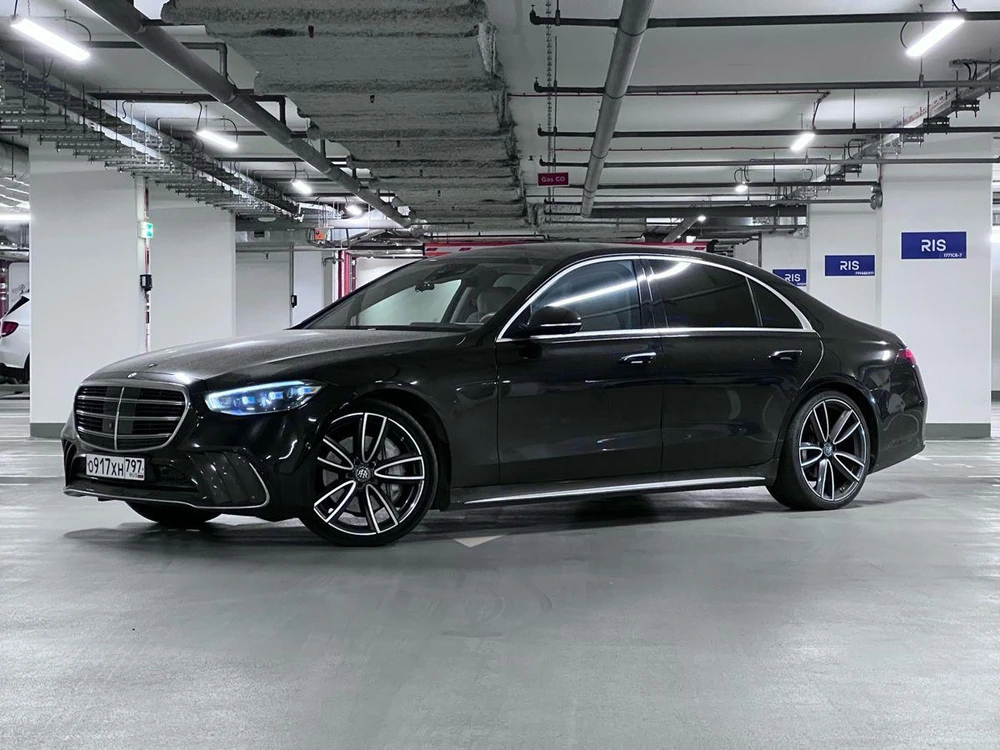 Mercedes-Benz S-Класс