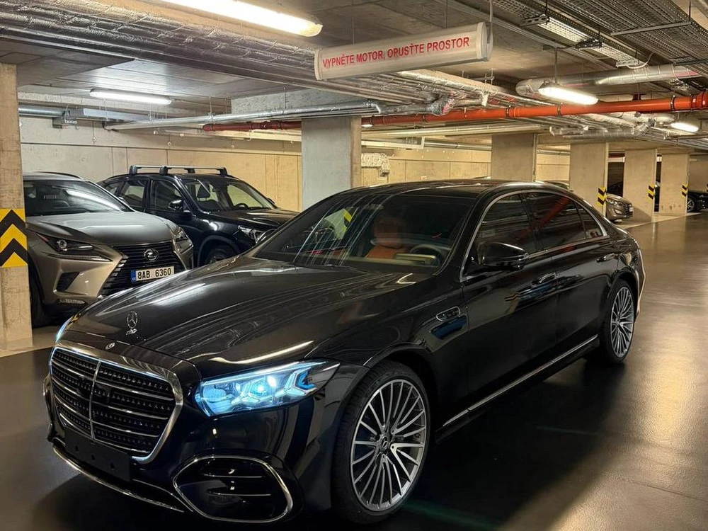 Mercedes-Benz S-Класс