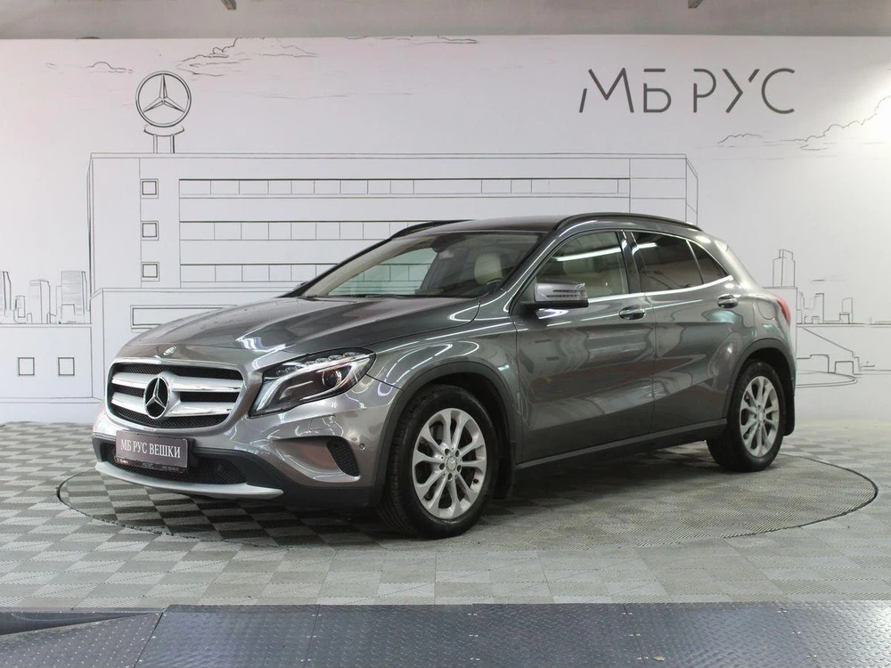 Mercedes-Benz GLA