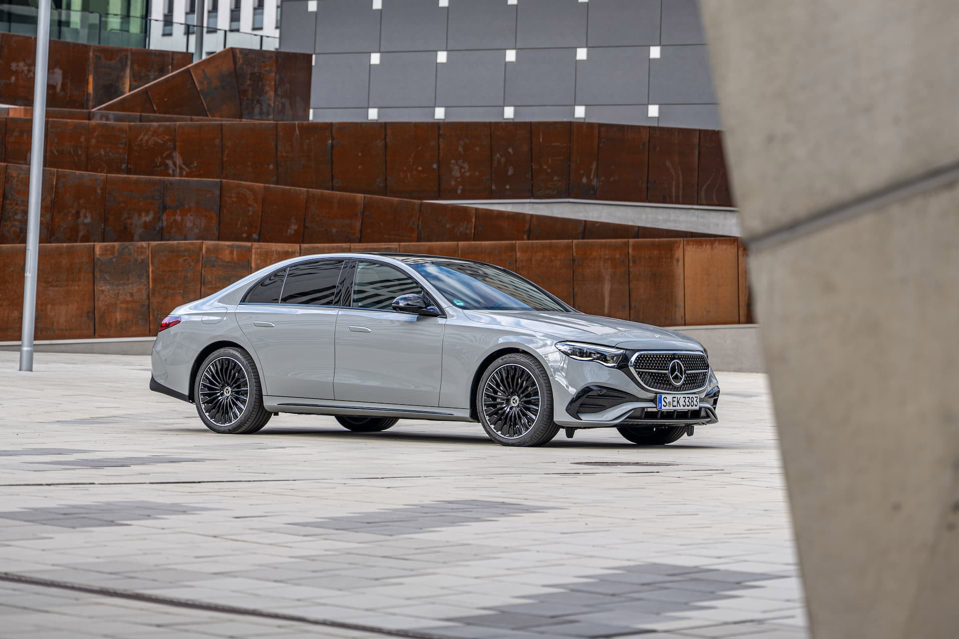 Mercedes-Benz E-class экстерьер 9