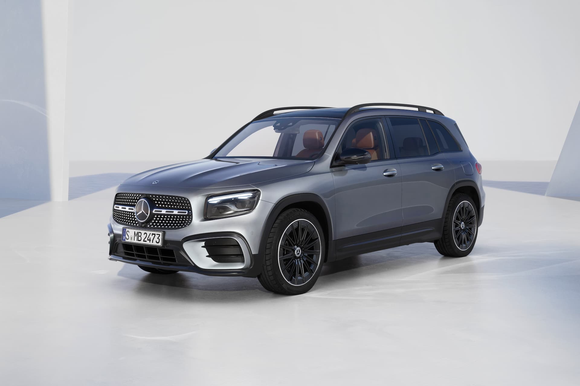 Mercedes-Benz GLB  экстерьер 1