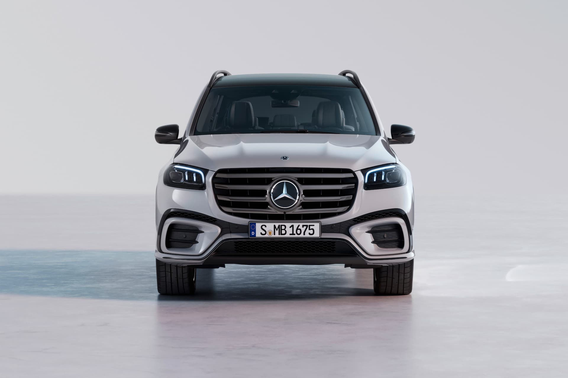 Mercedes-Benz GLS экстерьер 4