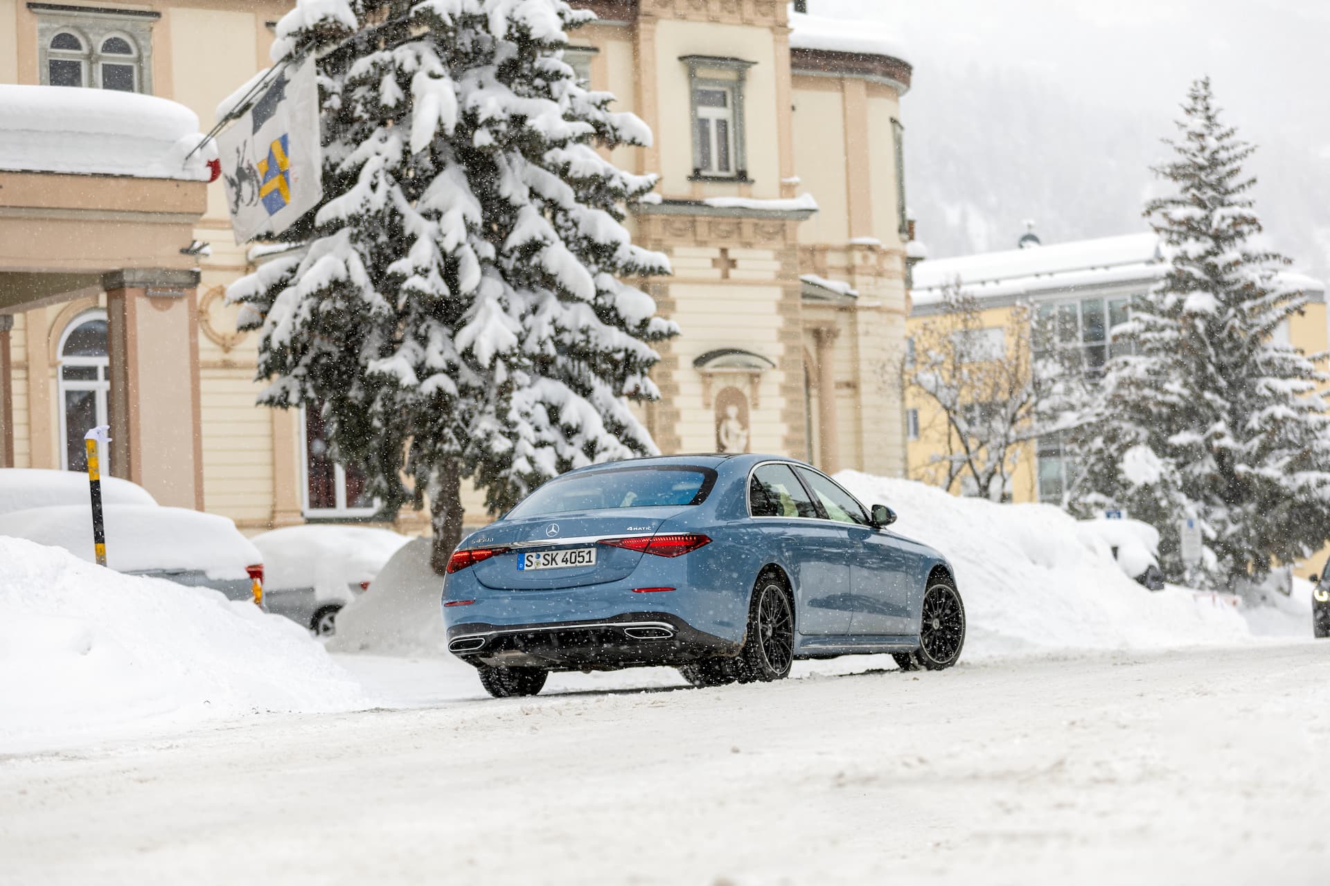 Mercedes-Benz S-class экстерьер 9