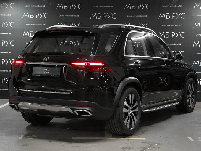 Mercedes-Benz GLE Черный Non metallic фото 3