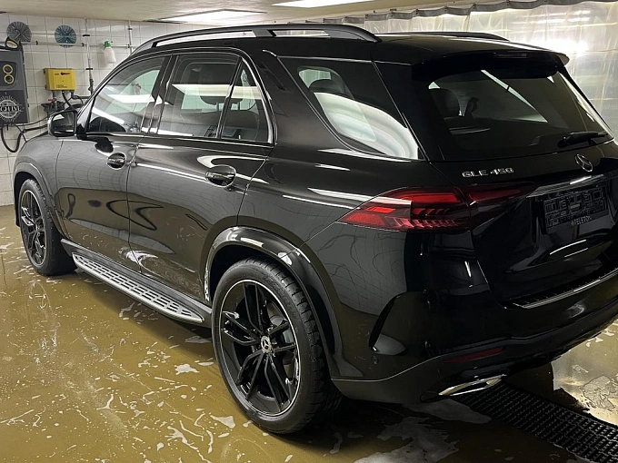 Mercedes-Benz GLE Черный Non metallic фото 7