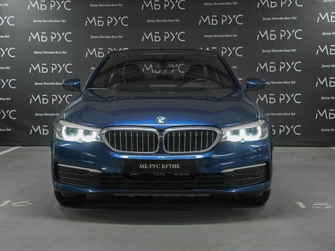 BMW 5 серии 2017 530 2.0 AT 4WD (249 л.с.) фото 2