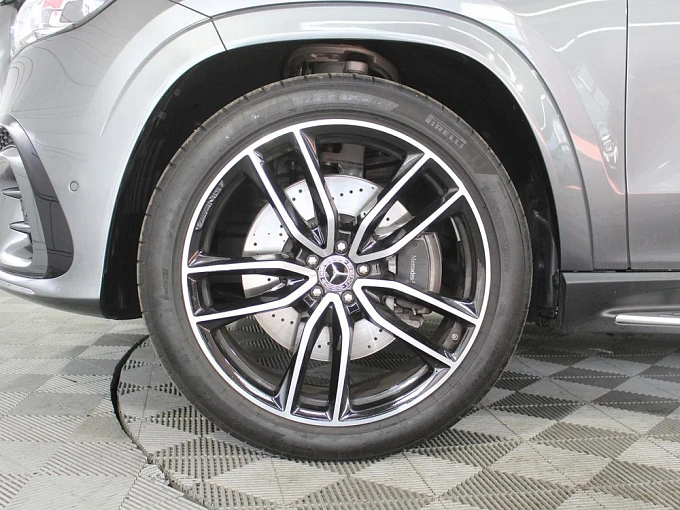 Mercedes-Benz GLS Серый Non metallic фото 11