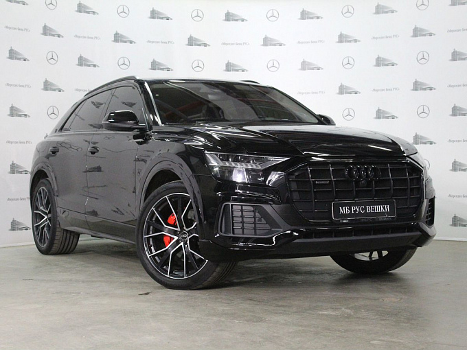 Audi Q8 2020 3.0d AT 4WD (249 л.с.) Чёрный 69399177 фото 2