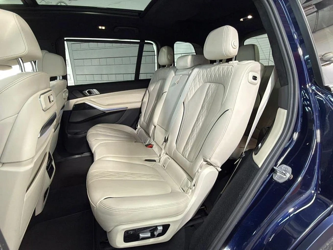 BMW X7 2022 3.0d AT 4WD (340 л.с.) фото 13