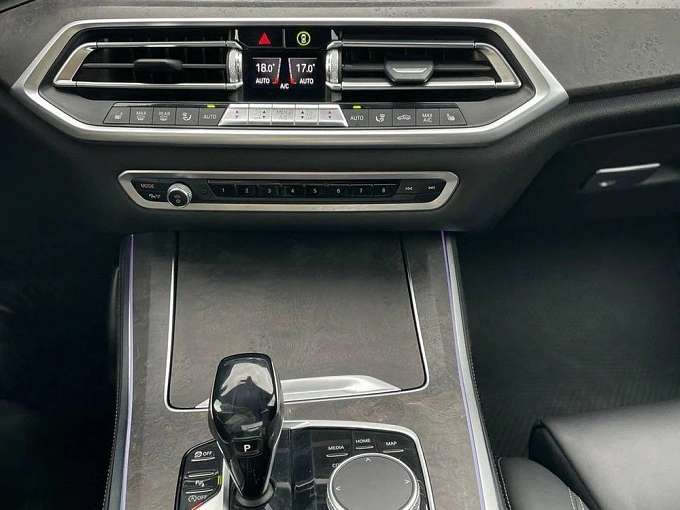 BMW X5 2020 3.0d AT 4WD (249 л.с.) фото 10