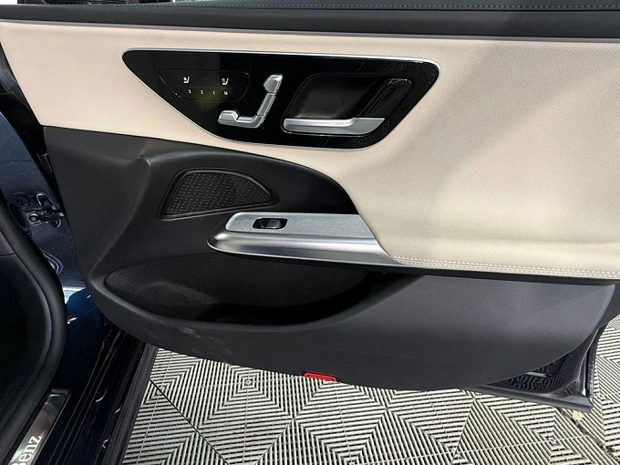 Mercedes-Benz E-Класс 2024 2.0 AT (204 л.с.) фото 26