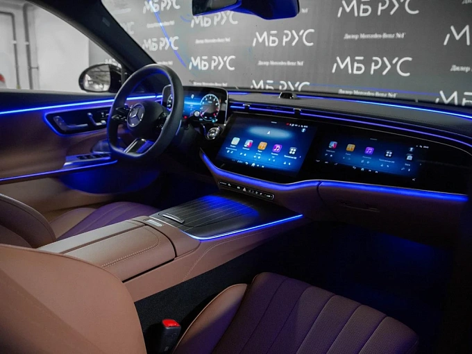 Mercedes-Benz E-Класс Черный Non metallic фото 8