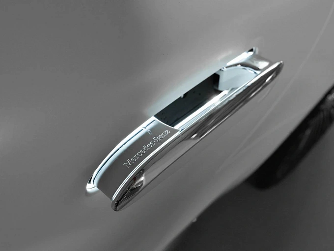 Mercedes-Benz Maybach SL Белый Non metallic фото 20