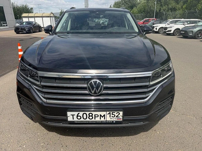 Volkswagen Touareg 2021 3.0d AT 4WD (249 л.с.) фото 4