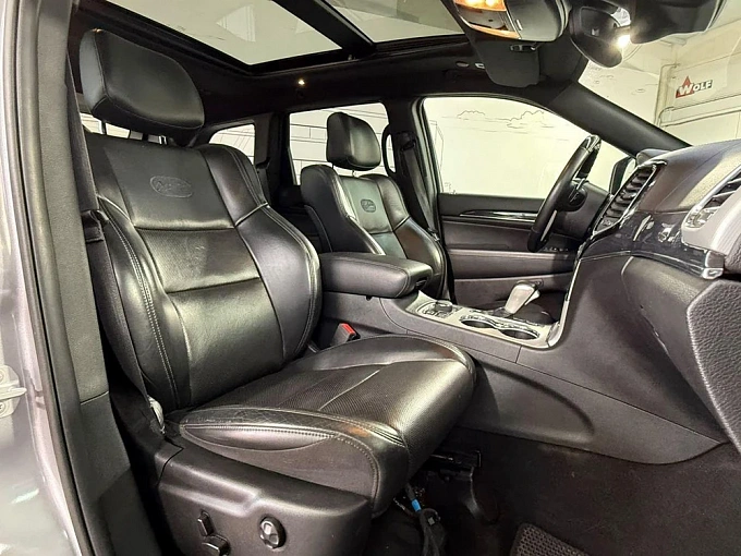 Jeep Grand Cherokee 2019 3.0d AT 4WD (243 л.с.) фото 12