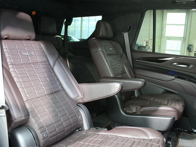 Cadillac Escalade 2022 6.2 AT 4WD (416 л.с.) фото 17