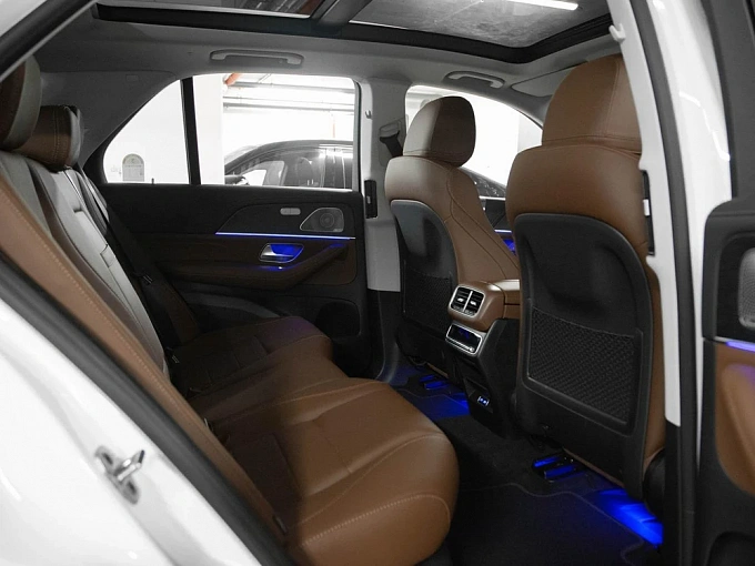 Mercedes-Benz GLE Белый Non metallic фото 27