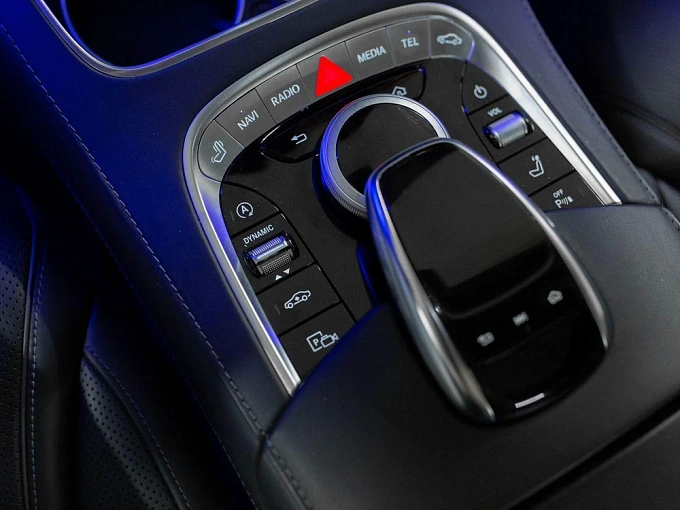 Mercedes-Benz Maybach S-Класс 2018 560 4.0 AT 4Matic (469 л.с.) фото 27