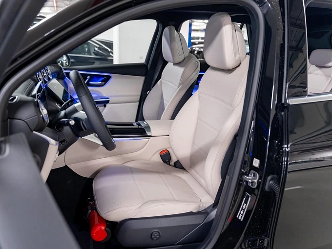 Mercedes-Benz GLC Черный Non metallic фото 8