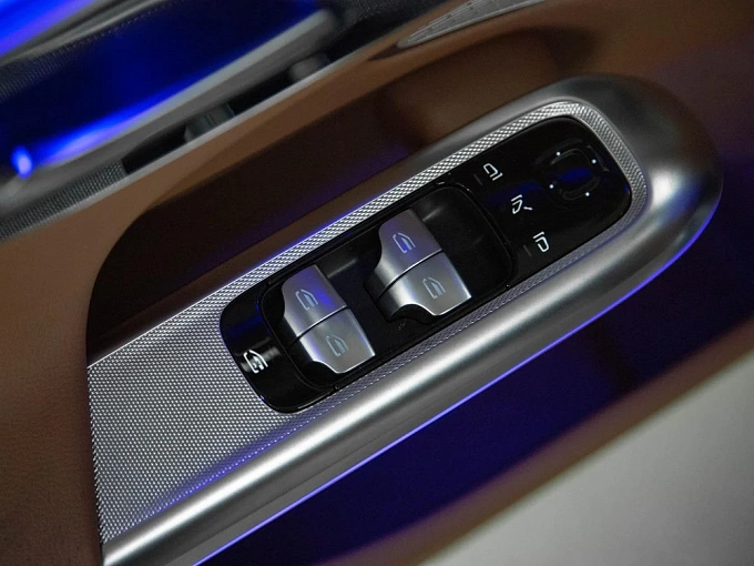 Mercedes-Benz E-Класс Черный Non metallic фото 15