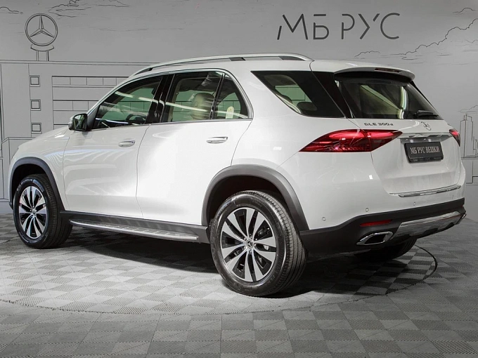 Mercedes-Benz GLE Белый Non metallic фото 4