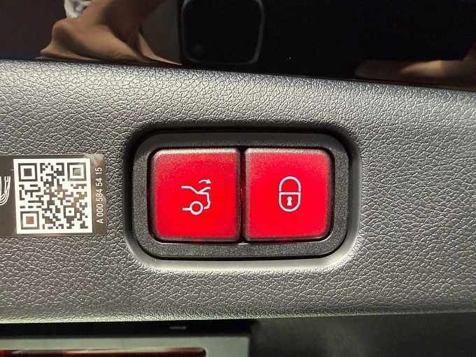 Mercedes-Benz E-Класс Черный Non metallic фото 21