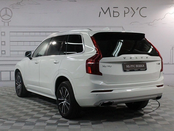 Volvo XC90 2021 2.0 AT 4WD (5 мест) (249 л.с.) фото 4