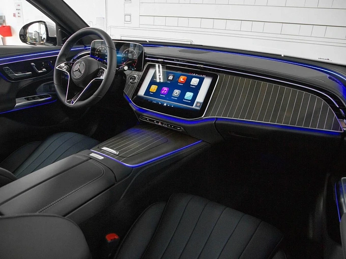 Mercedes-Benz E-Класс Белый Non metallic фото 12