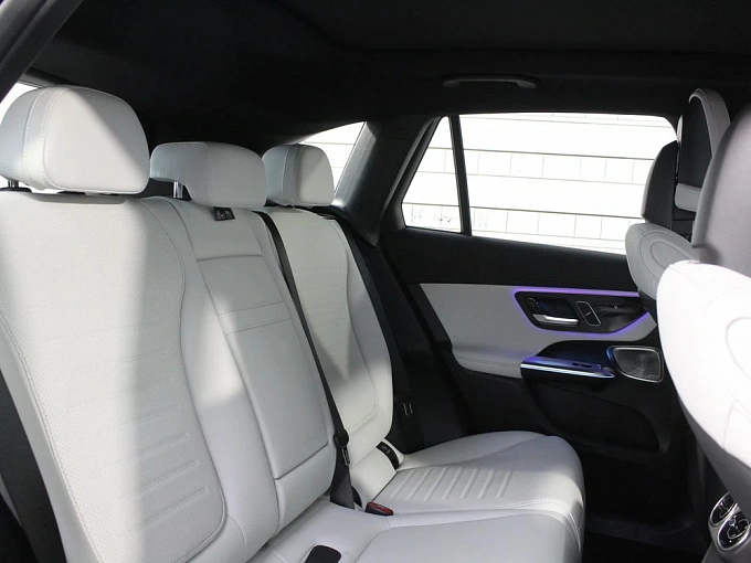 Mercedes-Benz GLC Черный Non metallic фото 17