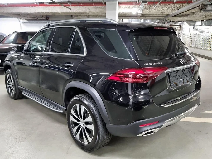 Mercedes-Benz GLE Черный Non metallic фото 9