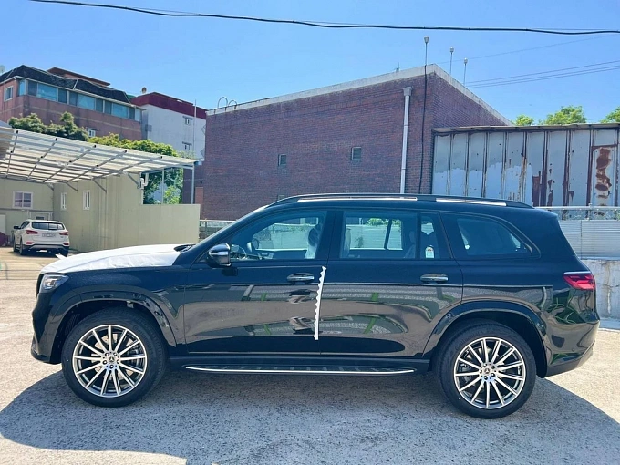 Mercedes-Benz GLS Черный Non metallic фото 1