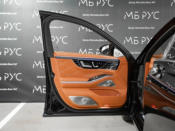 Mercedes-Benz Maybach S-Класс Черный Non metallic фото 11