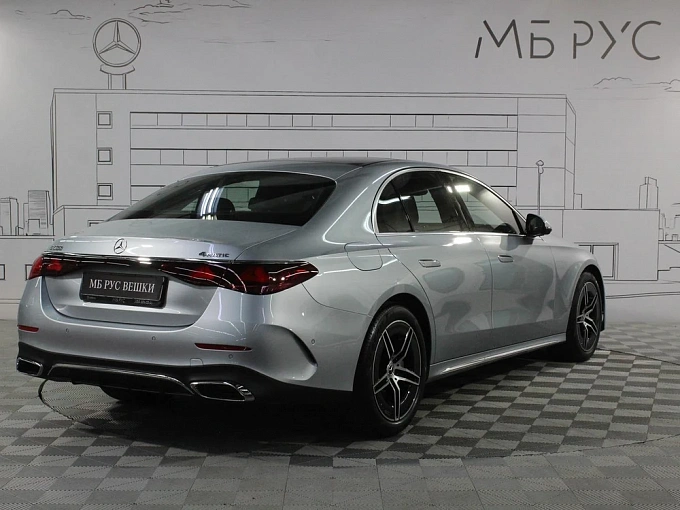 Mercedes-Benz E-Класс Серый Non metallic фото 6