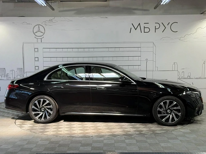 Mercedes-Benz E-Класс Черный Non metallic фото 7