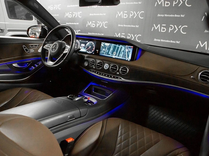 Mercedes-Benz Maybach S-Класс 2019 560 4.0 AT 4Matic (469 л.с.) фото 7