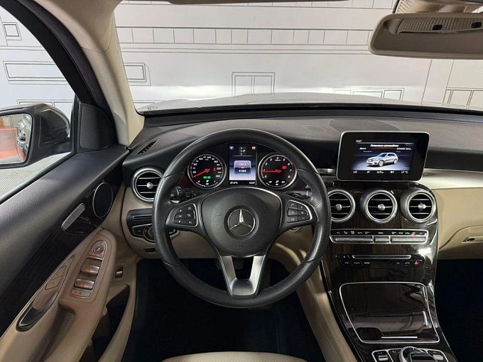 Mercedes-Benz GLC 2016 250 2.0 AT 4Matic (211 л.с.) фото 16