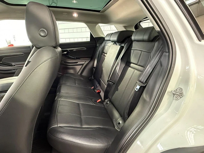 Land Rover Range Rover Evoque 2019 2.0d AT 4WD (180 л.с.) фото 14