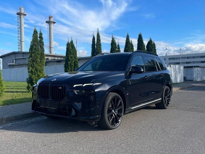 BMW X7 2022 4.4 AT 4WD (530 л.с.) фото 1