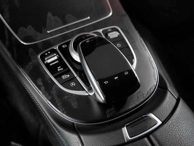 Mercedes-Benz E-Класс 2018 200 2.0 AT 4Matic (197 л.с.) фото 23