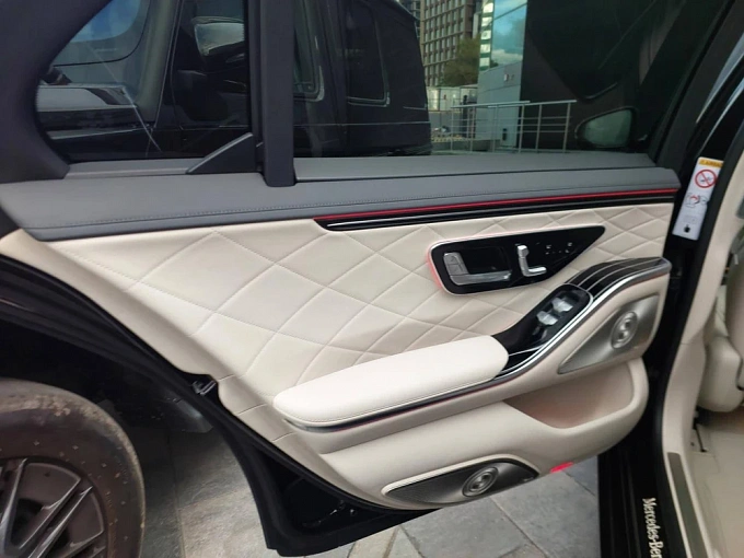 Mercedes-Benz S-Класс Черный Non metallic фото 17