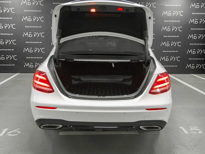 Mercedes-Benz E-Класс 2017 200 2.0 AT 4Matic (184 л.с.) фото 12