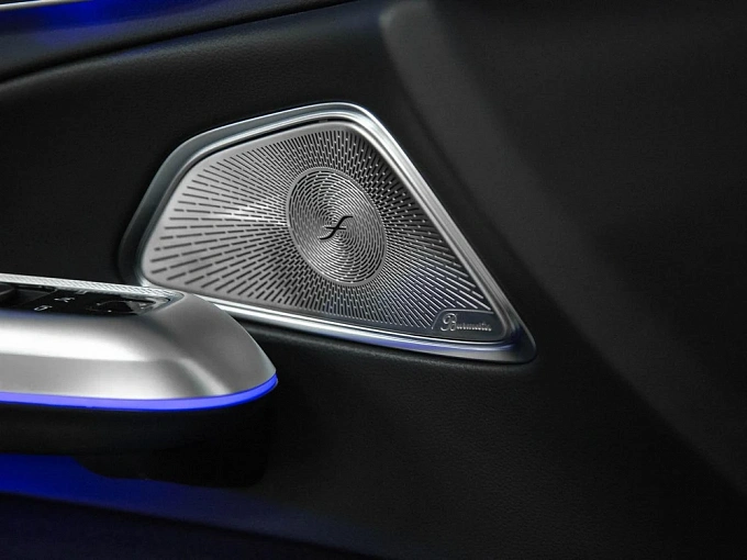 Mercedes-Benz E-Класс Белый Non metallic фото 10