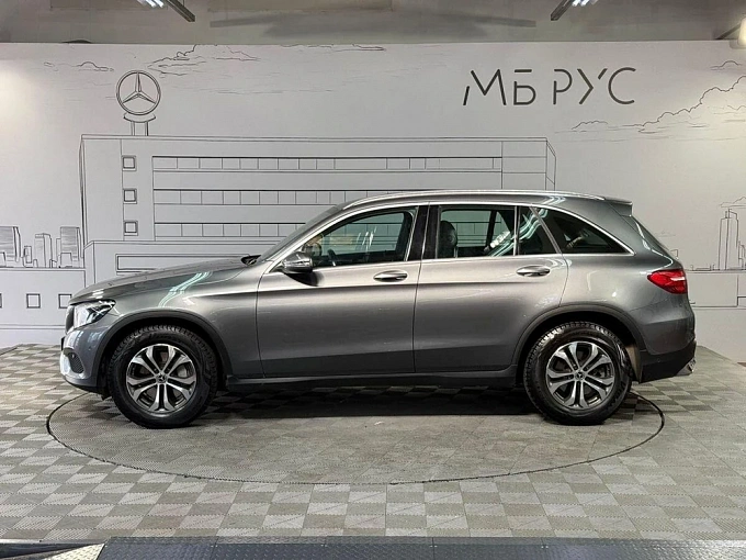 Mercedes-Benz GLC 2018 250 2.0 AT 4Matic (211 л.с.) фото 3
