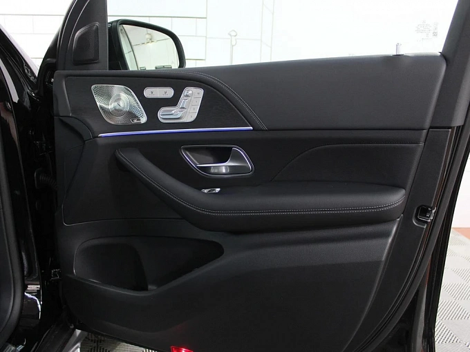 Mercedes-Benz GLE Черный Non metallic фото 25