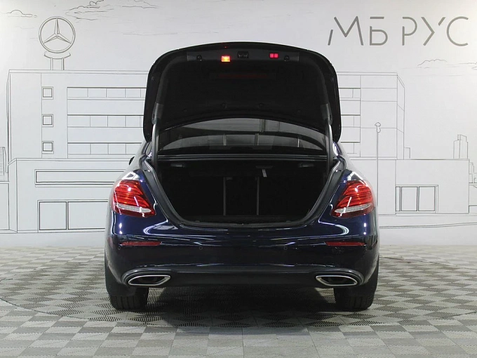 Mercedes-Benz E-Класс 2017 400 3.0 AT 4Matic (333 л.с.) фото 17