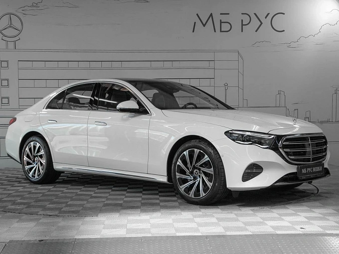 Mercedes-Benz E-Класс Белый Non metallic фото 2